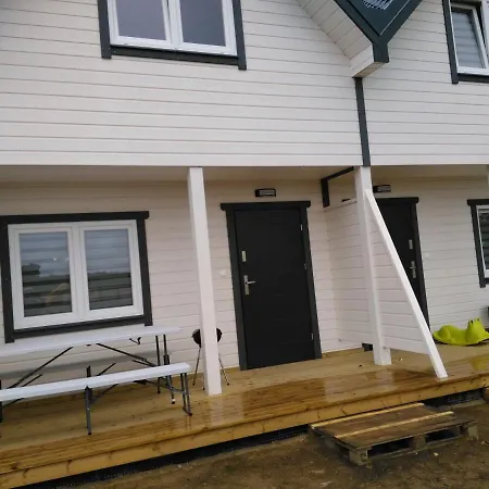 Noce I Dnie Деревянный коттедж